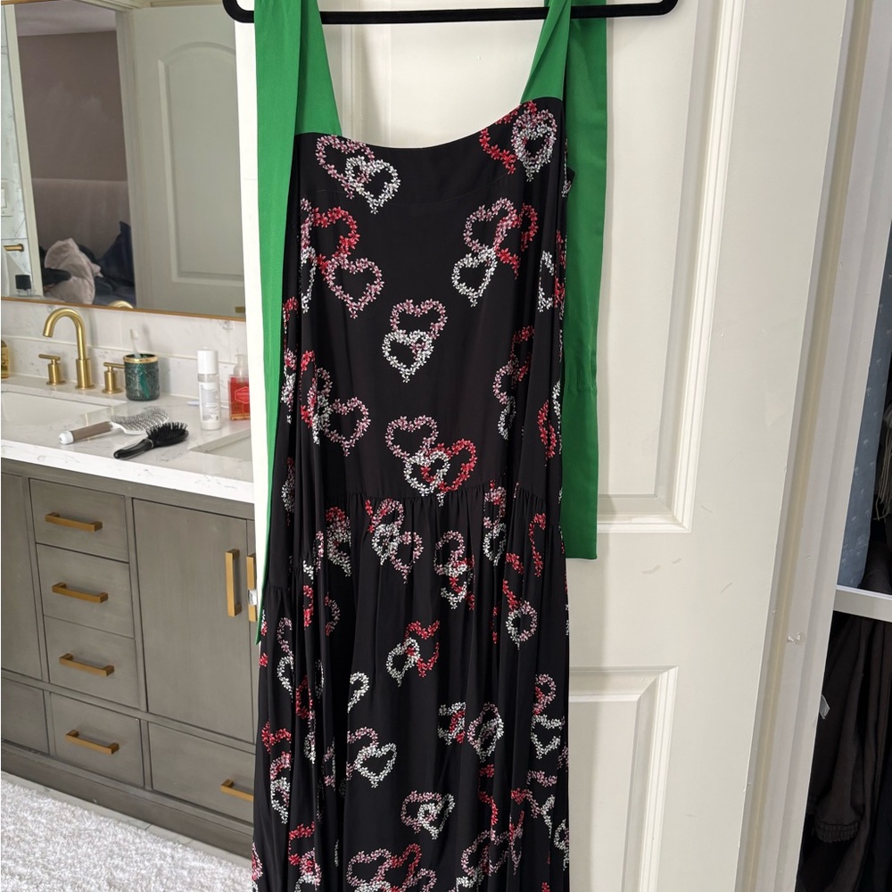 Elegant Black Dress with Heart Patterns